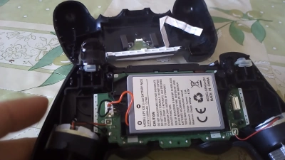 Cambiar batería mando PS4